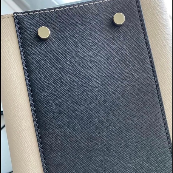 Kate Spade Purse - Picture 3 of 6